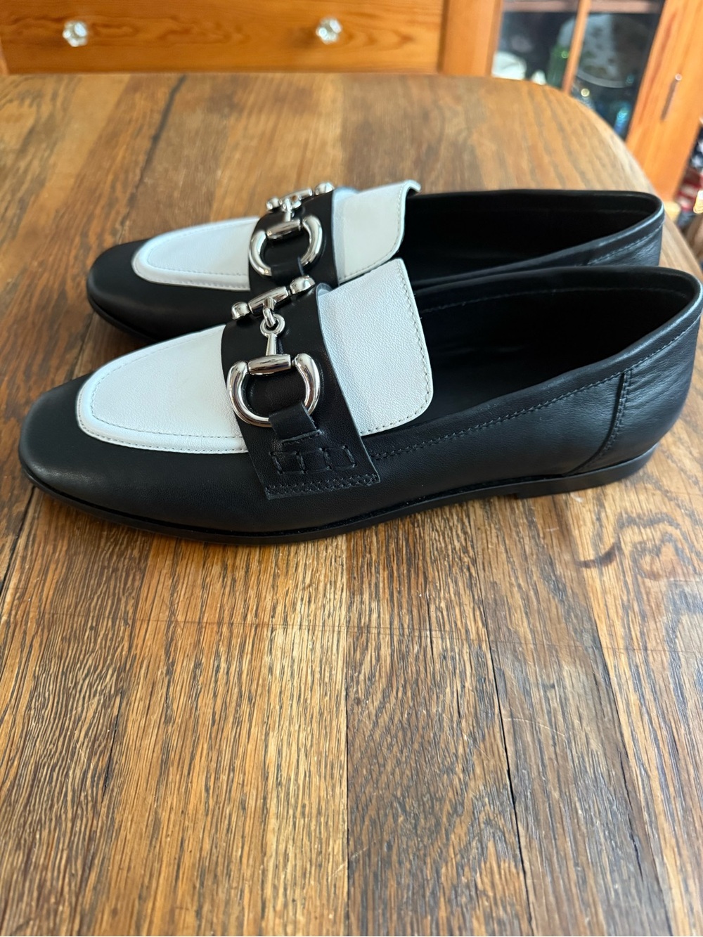 NWT Jeffrey Campbell Black & White Loafers Size 7.5 - Picture 3 of 6